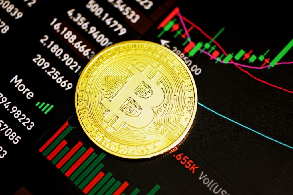 Le Bitcoin dévisse suite aux frappes de Donald Trump sur l’Iran