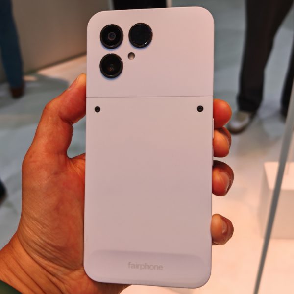 Le nouveau Fairphone est la preuve qu’on peut être écolo ET moderne (prise en main)