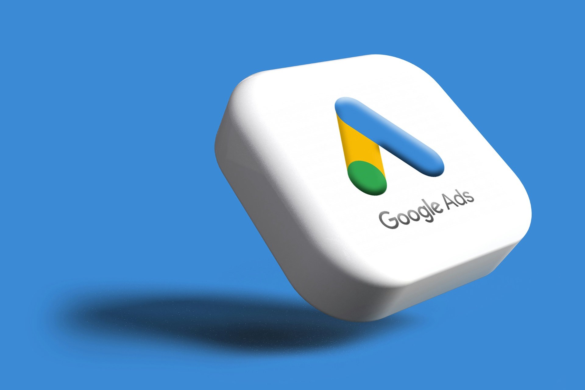 La nouvelle arme des escrocs : les pubs Google
