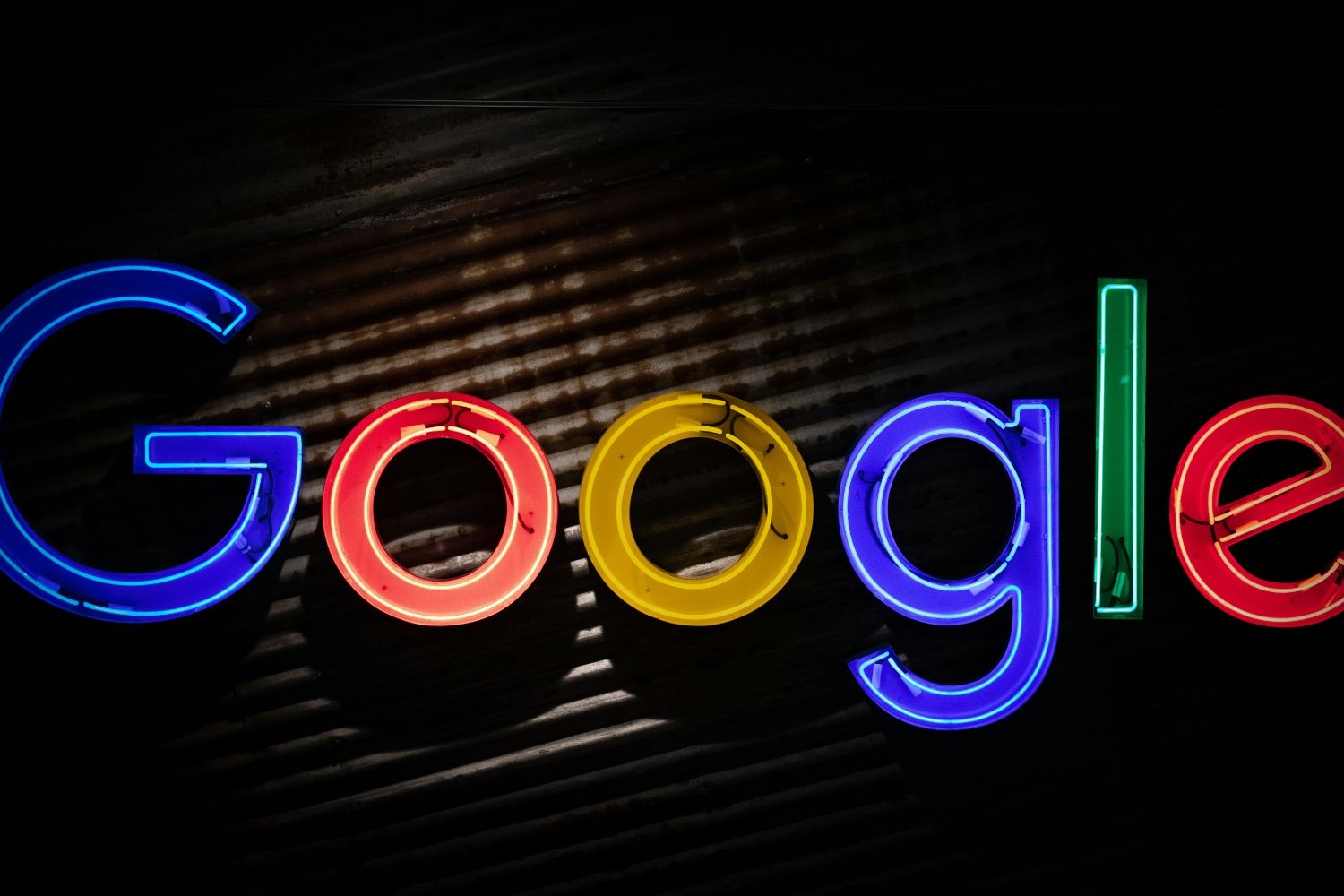 Abus de position dominante Android : Google risque bien de payer plus de 4 milliards d’euros