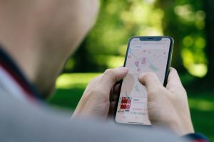 Trajets à vélo et à pied, zones à faible émission : Google Maps mise sur des trajets plus verts en Europe