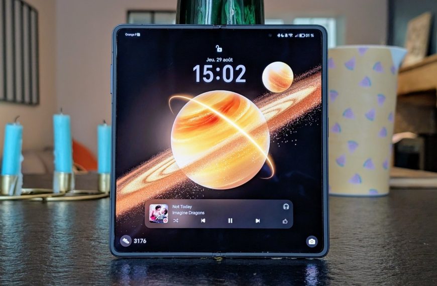 Le Honor Magic V5 veut faire plier le Galaxy Z Fold 7 et lui coupe déjà l’herbe sous le pied
