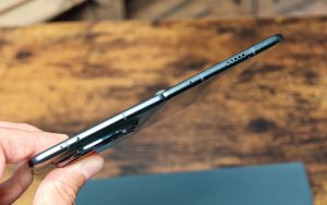 Samsung peut en prendre de la graine : ce nouveau smartphone Android parvient à allier autonomie et finesse