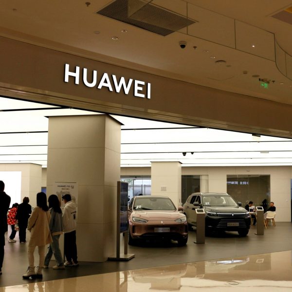 « 3000 km d’autonomie » : en coulisse, Huawei prépare une batterie automobile