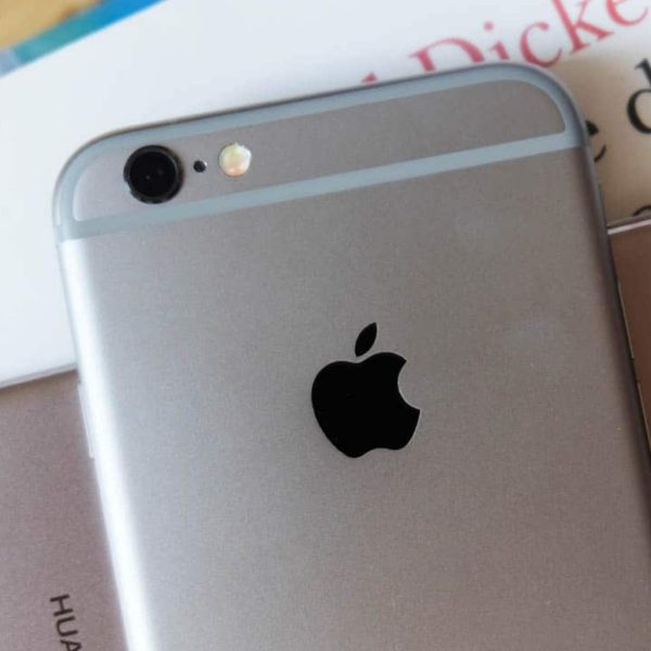 Ces iPhone ne sont plus compatibles avec WhatsApp et YouTube