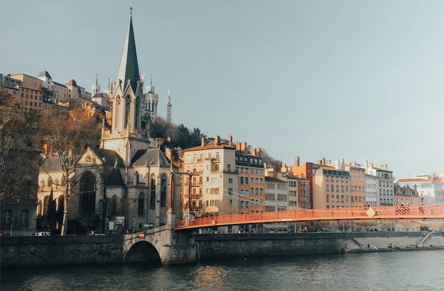 Lyon mise sur le logiciel libre pour se débarrasser de Microsoft