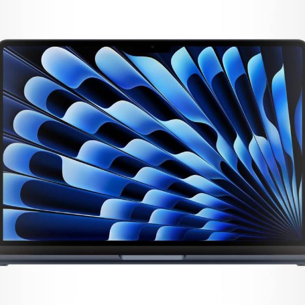 Soldes MacBook Air M3 : avec 560 € de remise, ce modèle surpuissant est à prix cassé !