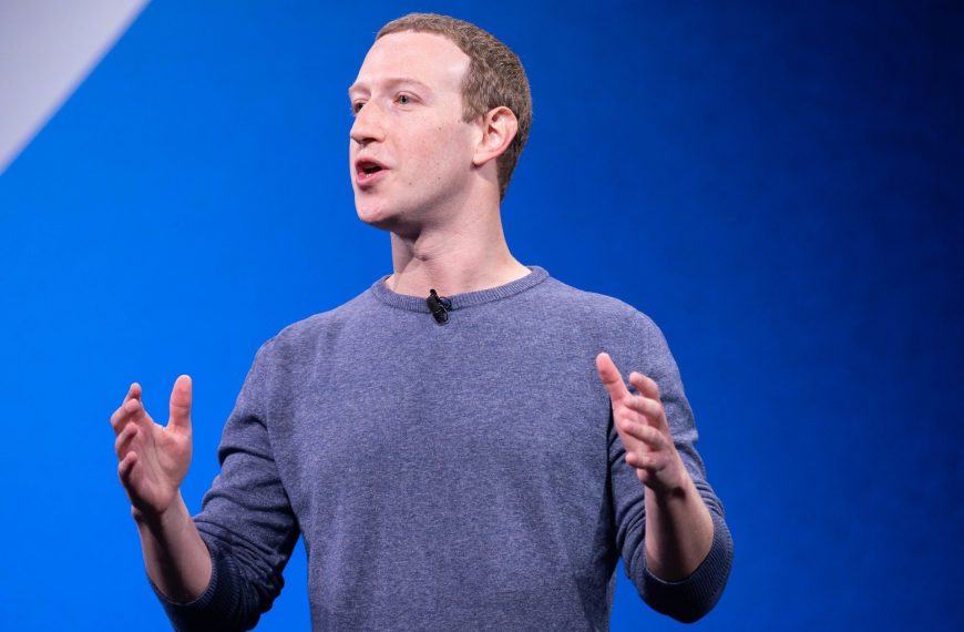 Meta : Mark Zuckerberg à la recherche de la « superintelligence » IA