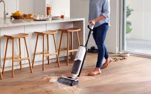 Meilleur aspirateur laveur de sol : quel modèle acheter en 2025 ?