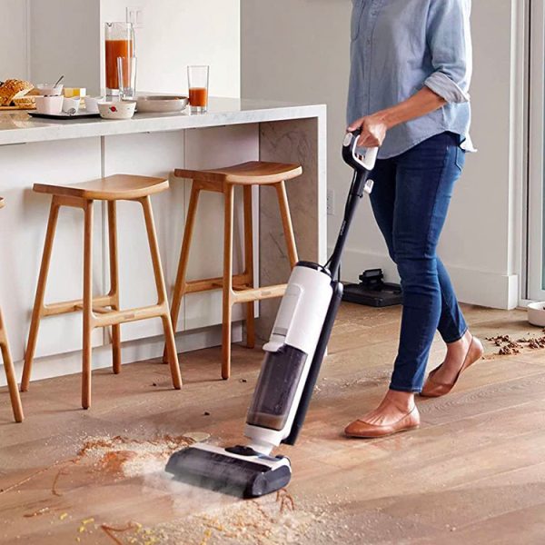 Meilleur aspirateur laveur de sol : quel modèle acheter en 2025 ?