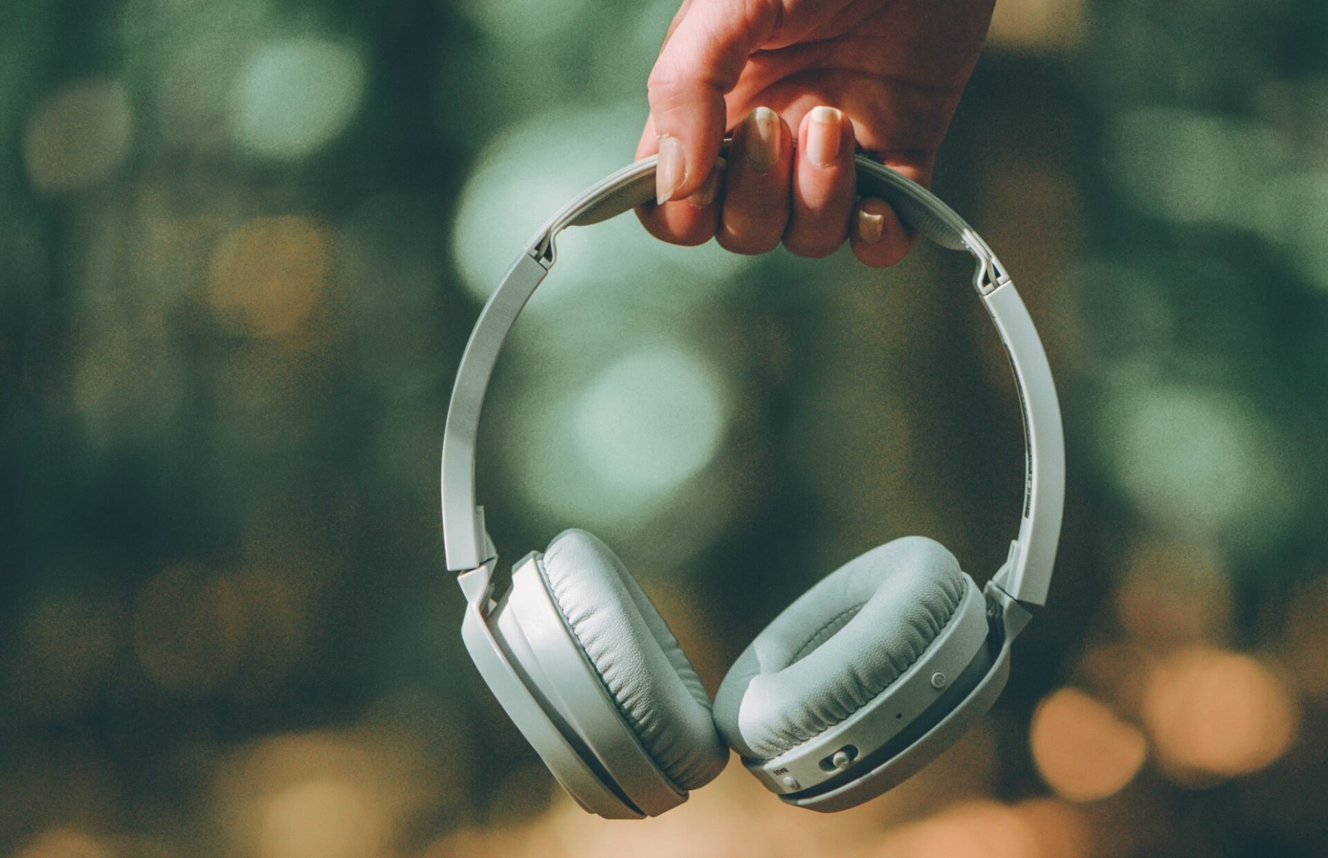 Musique et IA : l’industrie du disque veut faire payer l’accès à ses catalogues