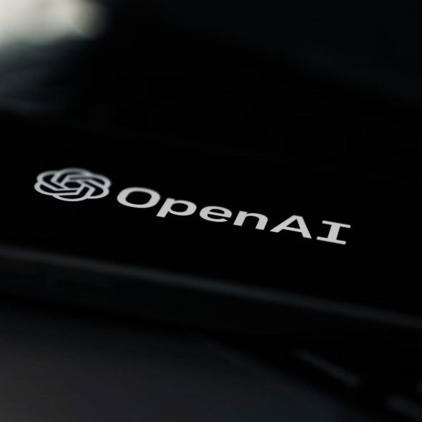 Le torchon brûlerait entre OpenAI et Microsoft