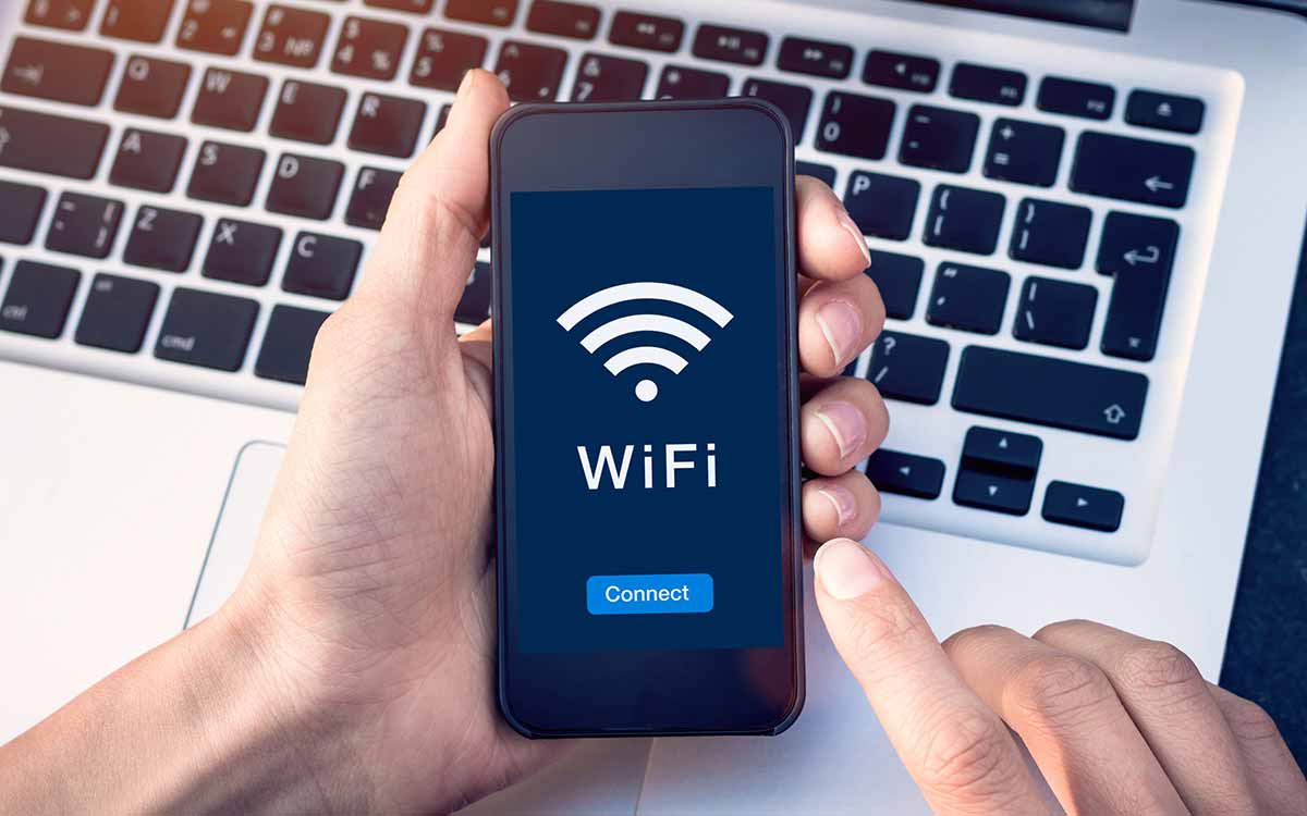 Vous partagez votre Wi-Fi avec vos invités ? Nos conseils pour sécuriser votre réseau facilement