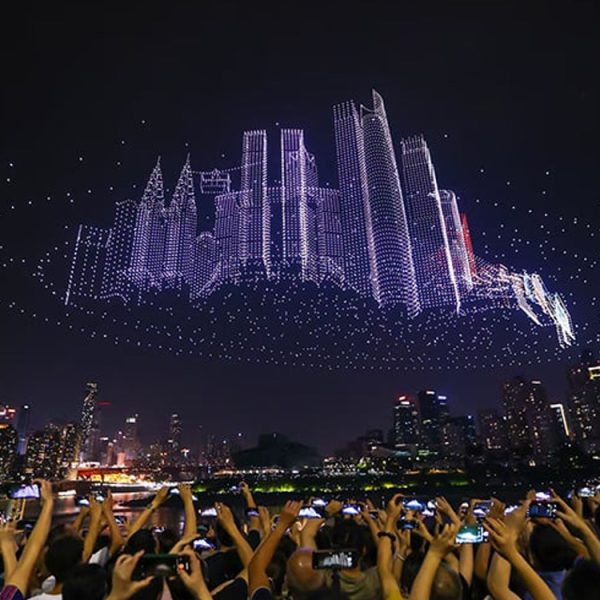 Ce spectacle de drones Chinois vient de battre un record mondial légèrement terrifiant