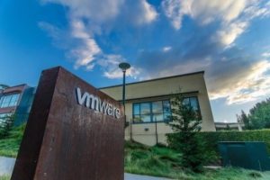 Des clients VMware sans support privés de correctifs de sécurité