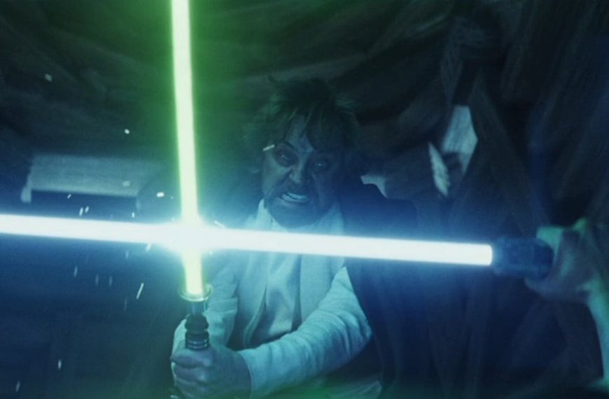 "Beaucoup plus sombre…" : Mark Hamill a une autre vision de l'histoire de Luke Skywalker…