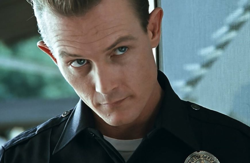 Pour être assez effrayant dans Terminator 2, sa star s'est empêchée de faire ce qu'un humain fait 28 000 fois par jour