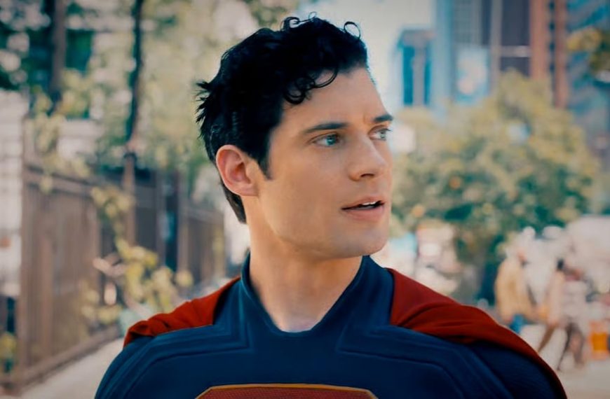 Pour obtenir le rôle de Superman, David Corenswet a consommé 4500 calories par jour : une experte donne son avis !