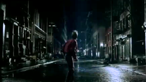 Ce mot de seulement 4 lettres a bouleversé des millions de gens au cinéma ! 35 ans après, ce film est toujours aussi culte…