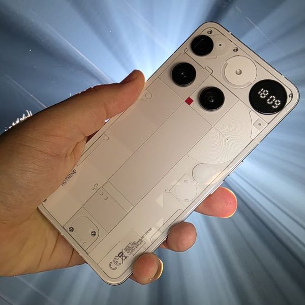 Test Nothing Phone (3) : un smartphone original qui ne fait rien comme les autres