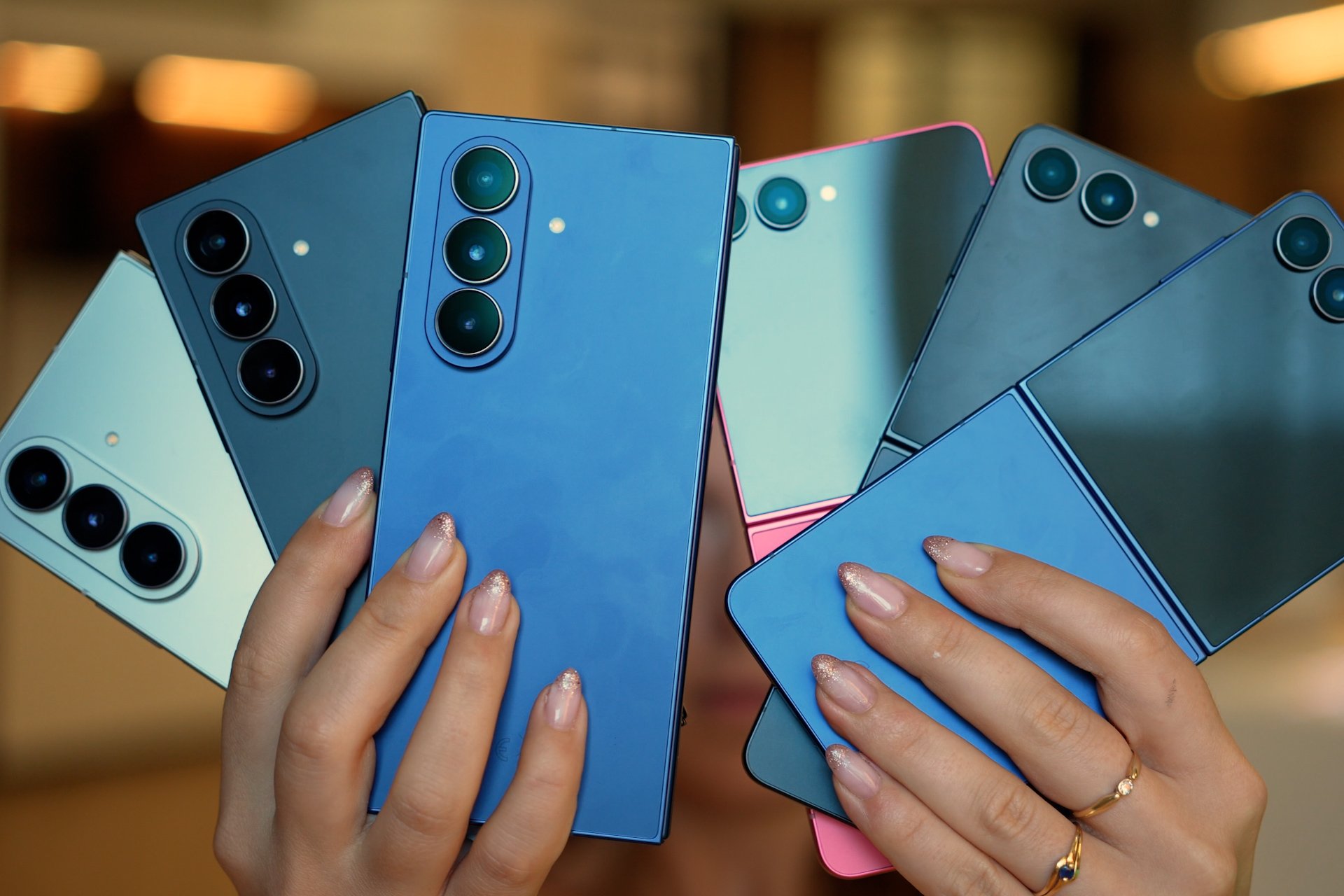 01net morning : tout savoir sur les nouveaux smartphones pliants de Samsung !