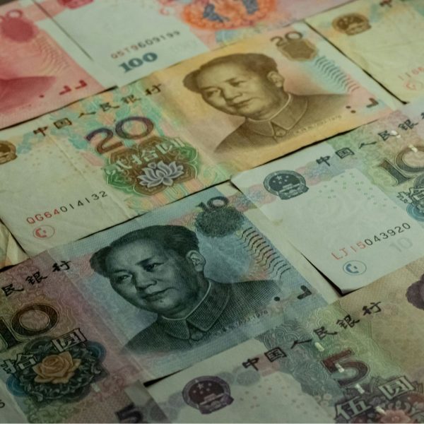 IA : Pékin multiplie les chèques en blanc pour rattraper les leaders américains