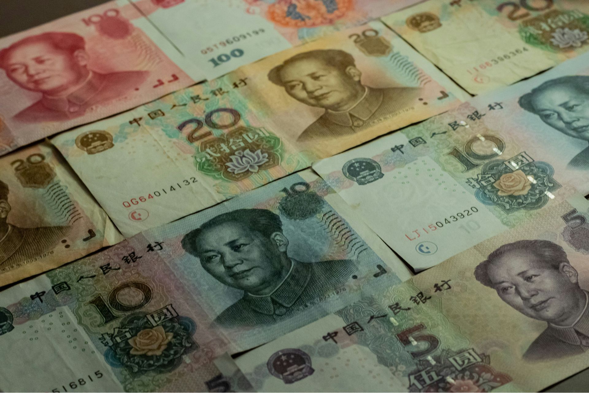 IA : Pékin multiplie les chèques en blanc pour rattraper les leaders américains