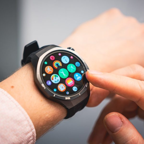 La Chine bouscule tout sur le marché des montres connectées : Xiaomi et Huawei écrasent la concurrence