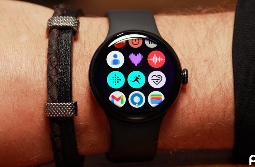 La Pixel Watch 4 aurait une autonomie de plusieurs jours, plus besoin de recharger tous les soirs