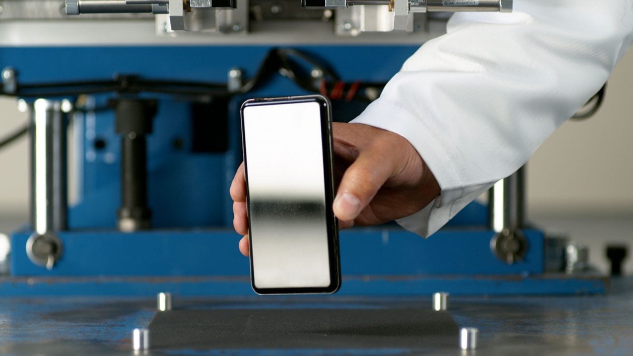 Corning s’arrange avec la Commission européenne, Apple évite la casse