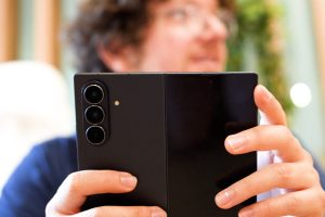 Galaxy Z Fold 7 : plus fin, plus léger, toujours plus haut de gamme… et plus cher