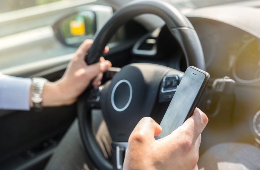 Les notifications de votre smartphone doublent le risque d’accident de la route