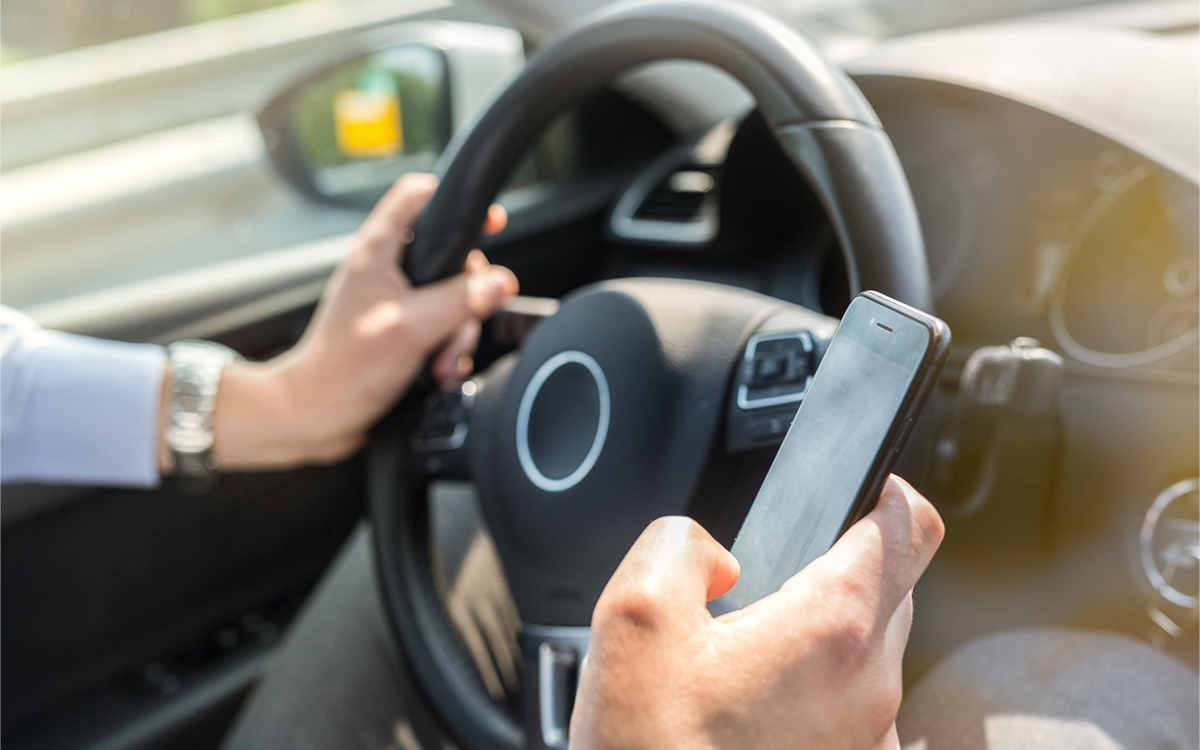 Les notifications de votre smartphone doublent le risque d’accident de la route