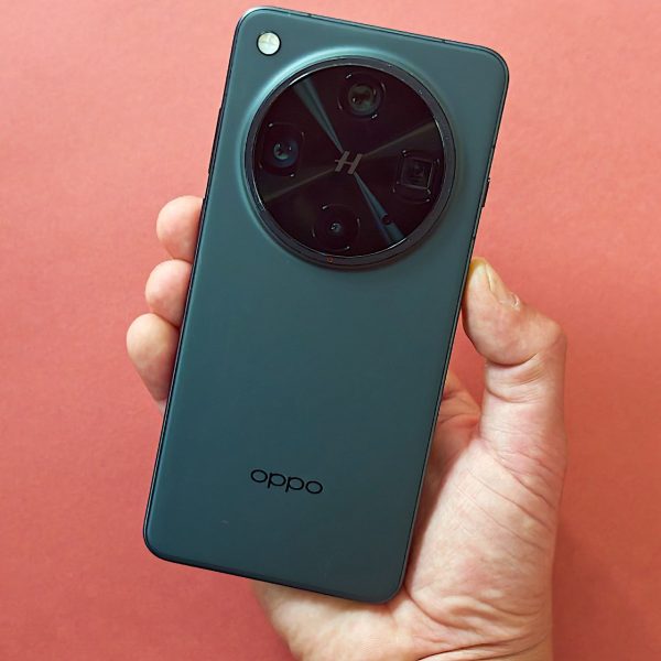 Prise en main du Oppo Find X8 Ultra : notre avis sur ce monstre de la photo