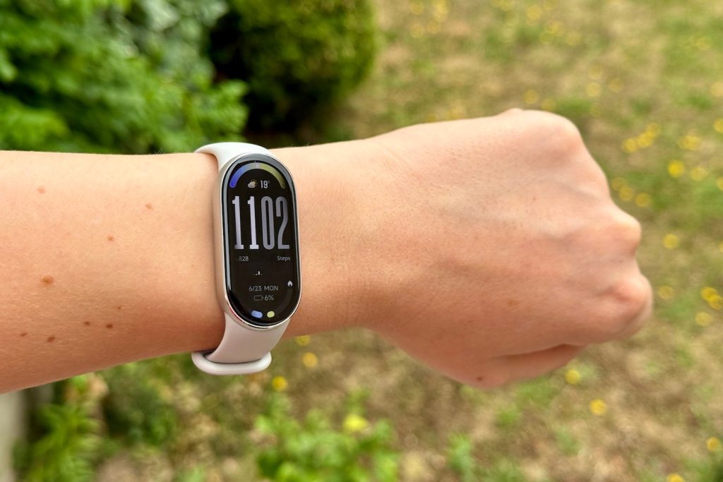 Test Xiaomi Smart Band 10 : le roi de l’endurance au poignet, toujours à moins de 50 euros