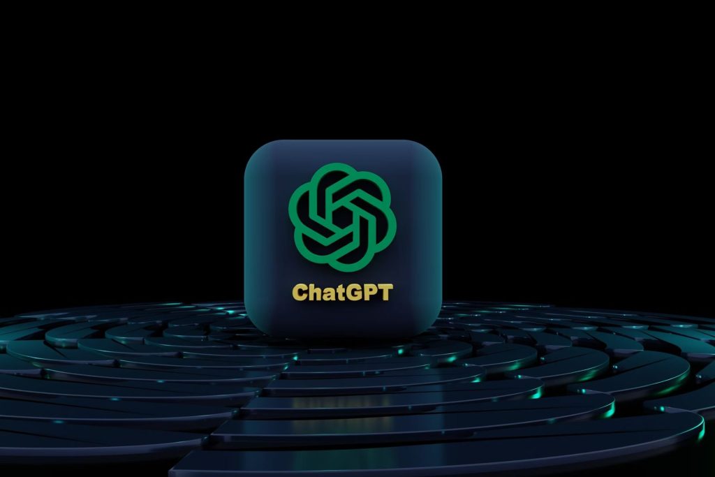 ChatGPT réduit sa dépendance à Microsoft et signe avec Google