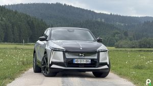 Essai de la DS N°8 : 750 km d’autonomie pour aller plus loin qu’en Tesla (ou en Audi)