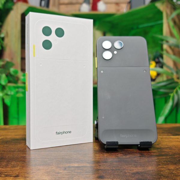 Test Fairphone 6 : enfin un smartphone qui donne envie d’être écolo ?