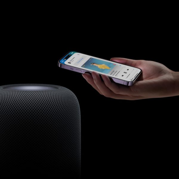 Un HomePod avec écran ? Apple semble enfin prêt à concurrencer les Nest Hub de Google