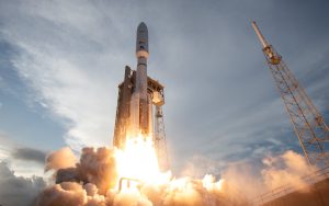 Starlink voit un concurrent de taille arriver en France, Amazon Kuiper, et il pourrait être beaucoup moins cher
