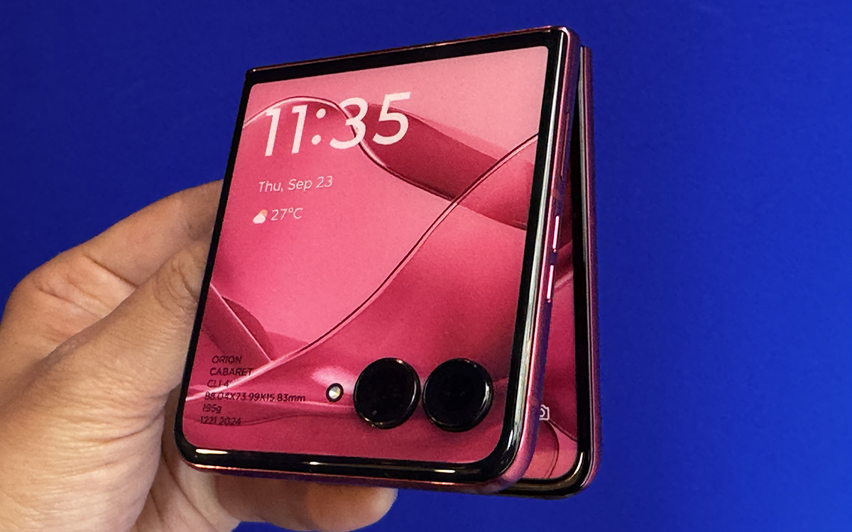 Motorola est à quelque jours de lancer le smartphone pliable le plus brillant de 2025