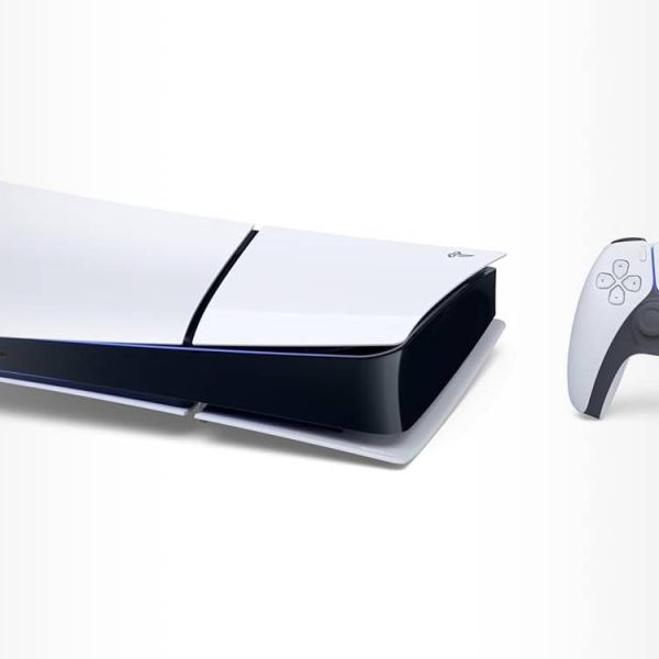 PS5 Slim : Amazon baisse le prix de la console Sony grâce à une vente flash