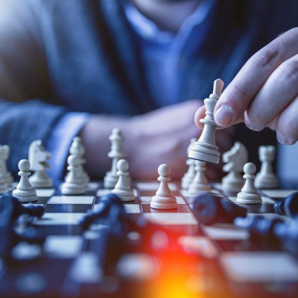 Échecs et Esport : pourquoi il faut absolument regarder le championnat du monde de jeu vidéo cette semaine