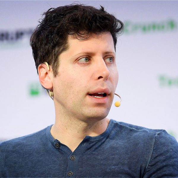 Le patron d’OpenAI décrit ChatGPT comme un “super-médecin”… alors pourquoi refuse-t-il de lui confier sa santé ?