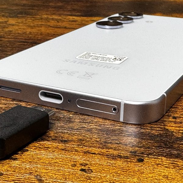 Le Galaxy S26 pourrait recevoir ces deux nouveautés pour résoudre les problèmes de batterie des modèles précédents