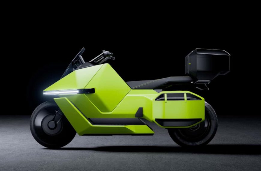 Ce scooter se conduit tout seul… et veut vous faire oublier la voiture avec ses technologies du futur
