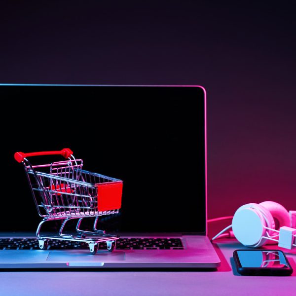 Que Choisir dévoile la part scandaleuse de fausses promotions sur les sites e-commerce, vous allez être très surpris