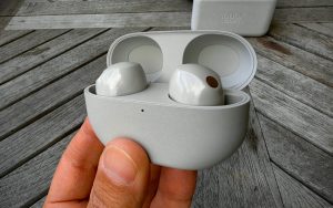 Une grosse mise à jour pour le casque Sony WH-1000XM6 et les écouteurs WF-1000XM5, avec une nouveauté spécialement pour la France