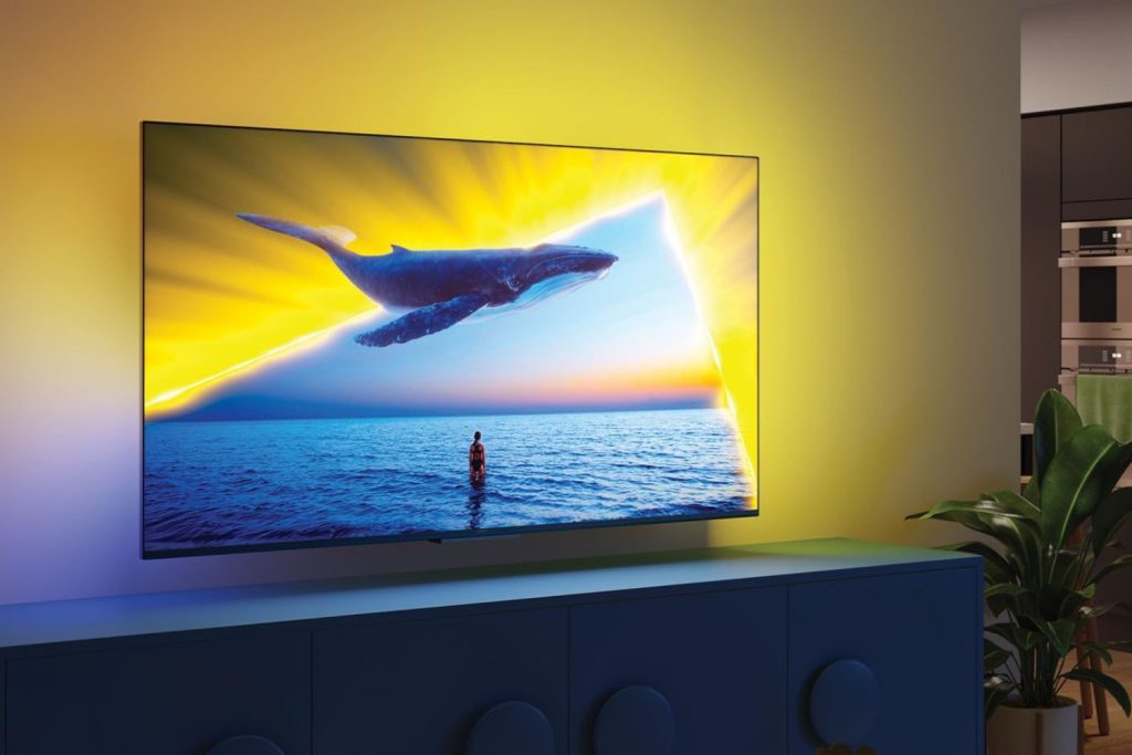 Ce n’est pas une blague, ce téléviseur Philips Ambilight 55″ est bien à ce prix bas de FOLIE 😱