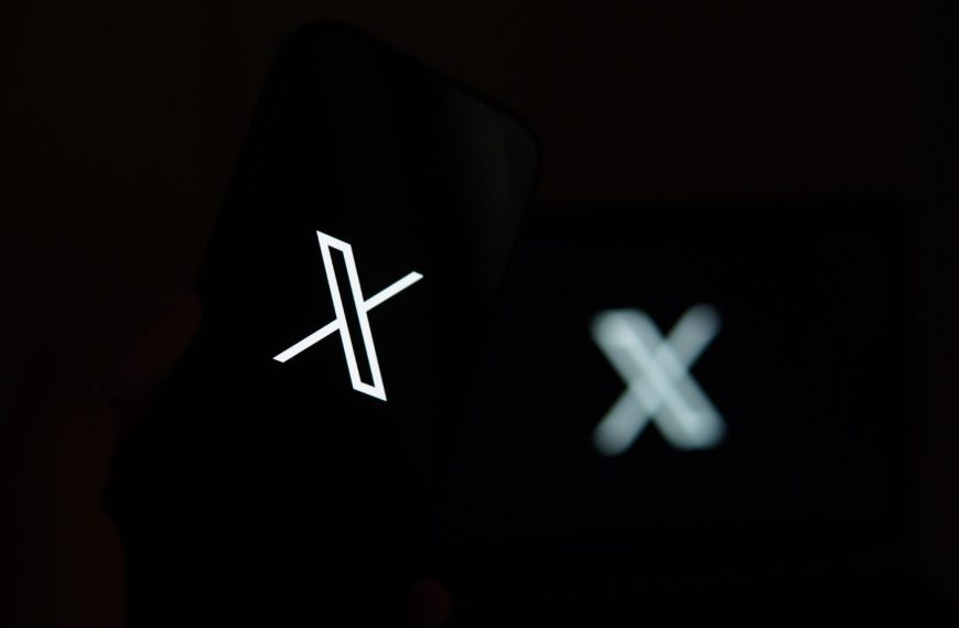 Manipulation des algorithmes : la France enquête sur les dessous de X (ex-Twitter)